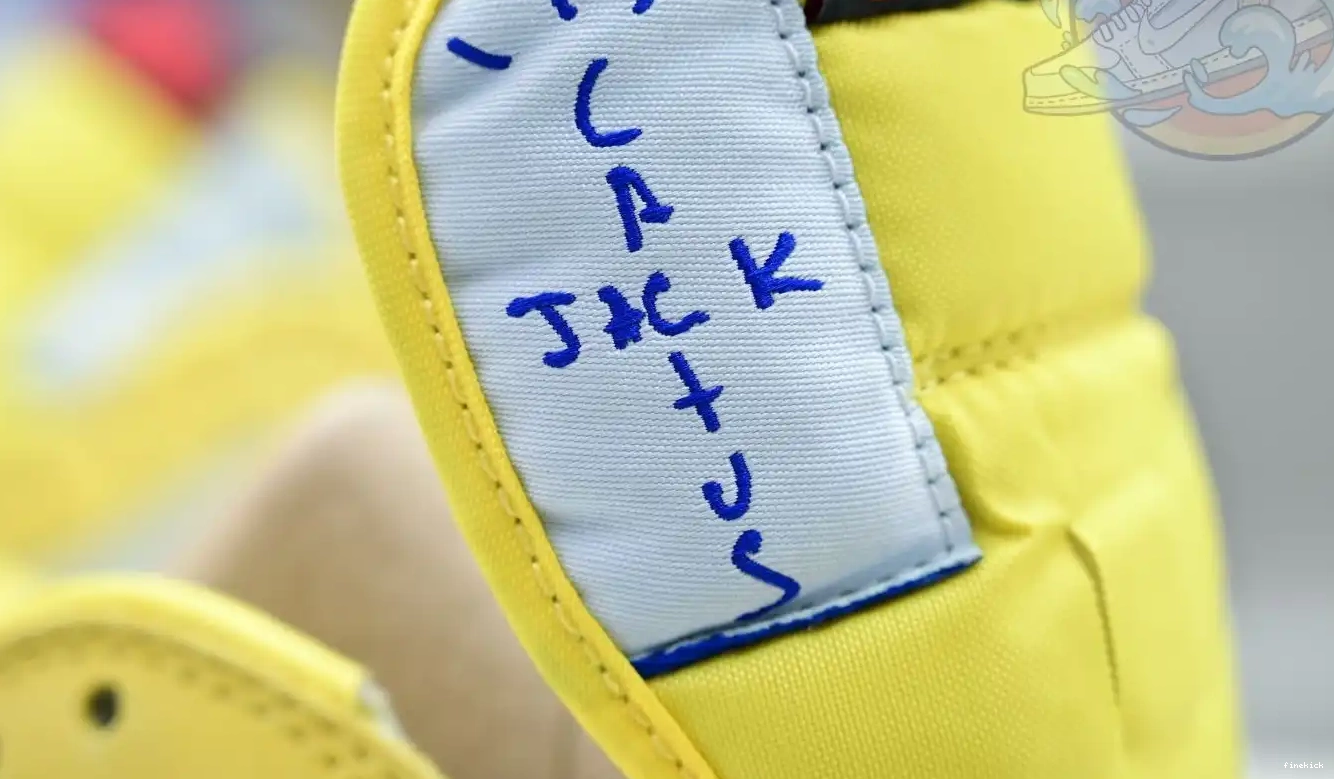 Travis Air x 1Low Scott Jordan Canary Jordan 0617